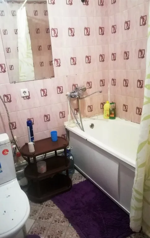 Однерка между педунивером и ТРК Семья