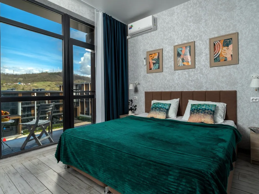 Квартира Апартаменты семейные в комплексе бизнес класса с бассейном — аренда посуточно в Вардане