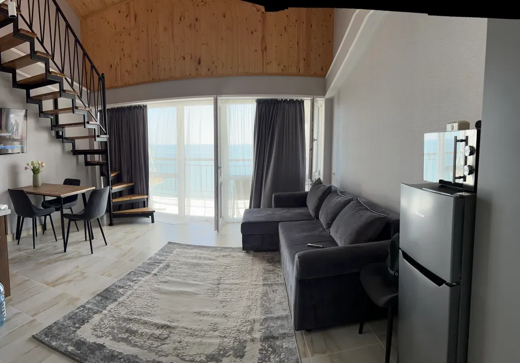 Уютная квартира-студия на первой береговой линии, прекрасный вид — аренда посуточно в Избербаш