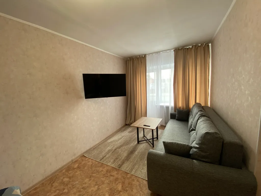 Очень светлая и теплая квартира