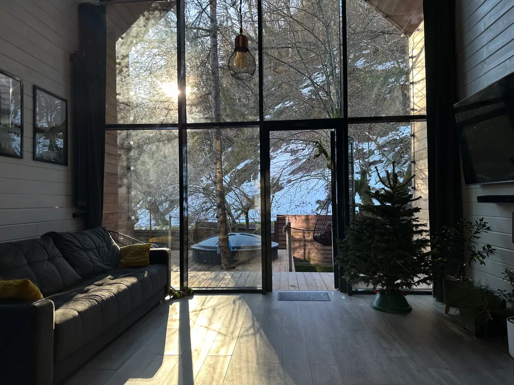 Инстаграмное шале c горячей купелью