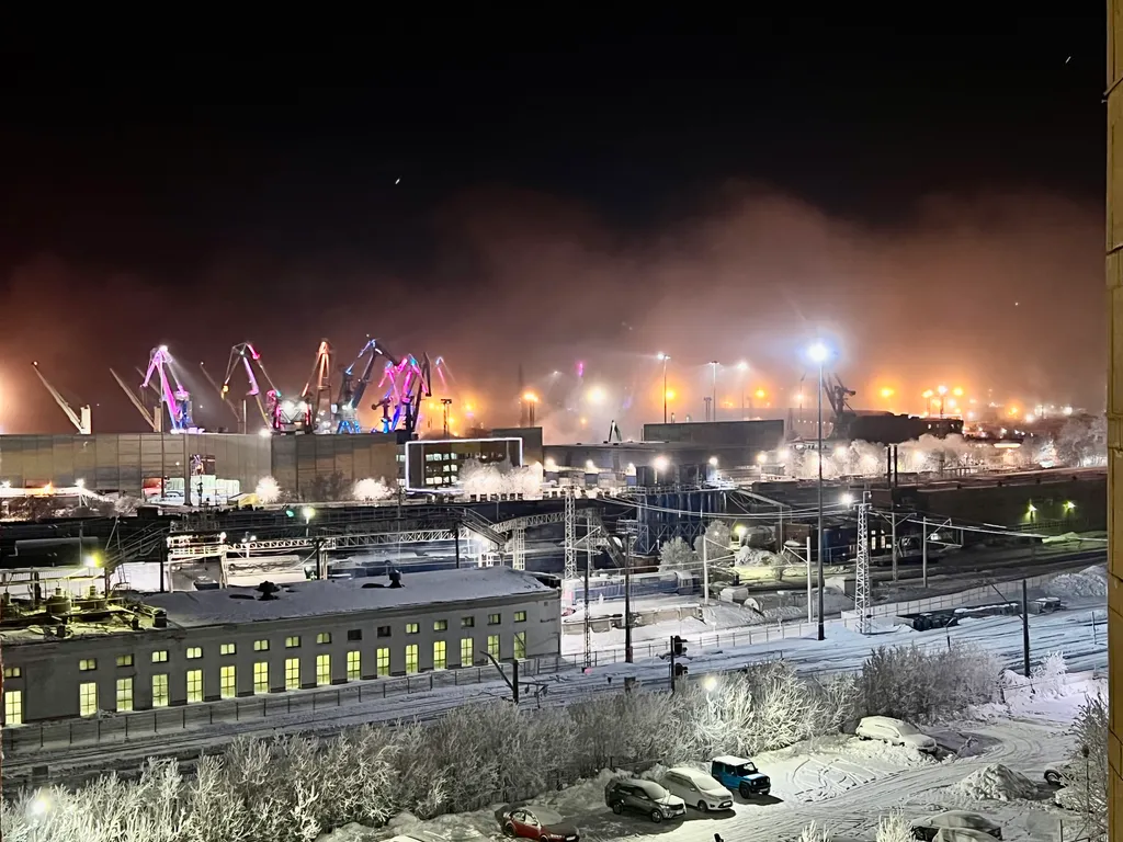 Трёхкомнатная квартира с раздельными комнатами, балконом и лифтом