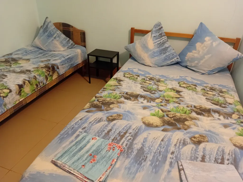 Квартира Двухкомнатный семейный номер на 6 человек — аренда посуточно в Джубга