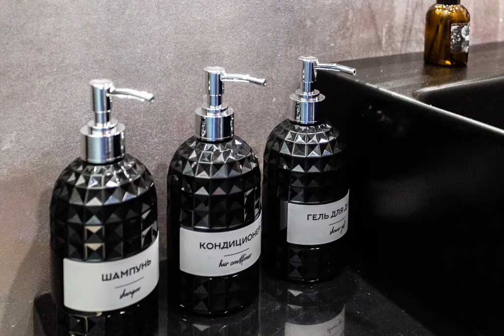 Коттедж Роскошный просторный коттедж для большой компании — Воейково