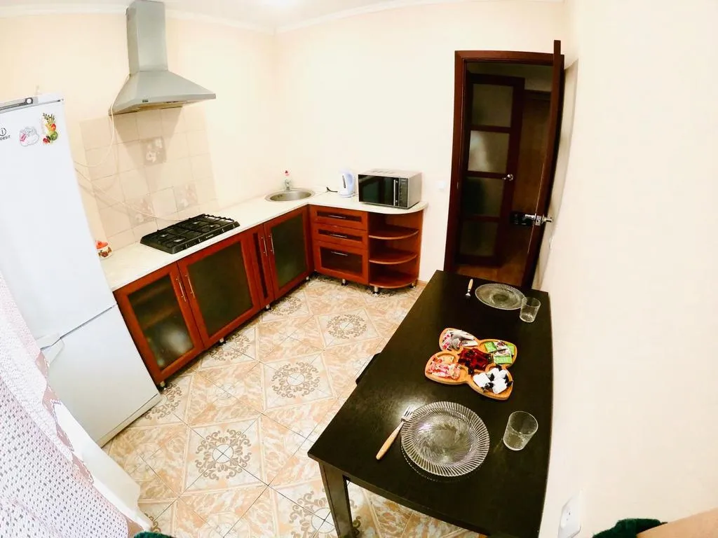 Квартира в самом центре нового города с видом на главную улицу