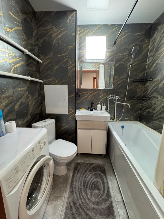 Апартаменты смотрящего с высоты на город