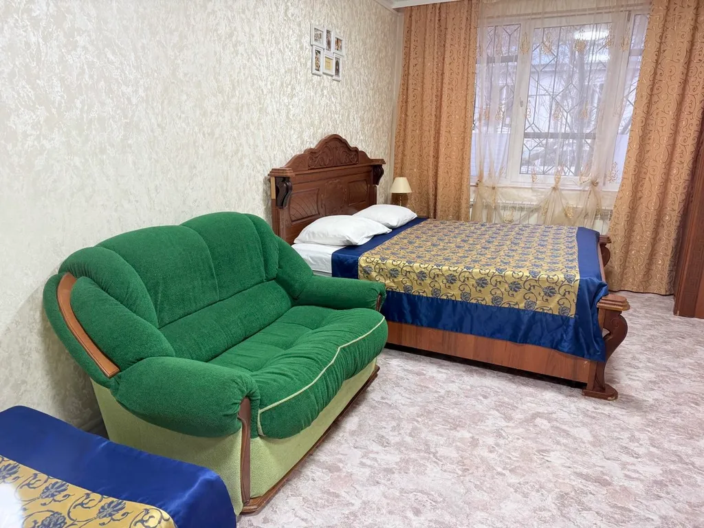 Квартира в Курортной зоне на первом этаже с уютным двориком.