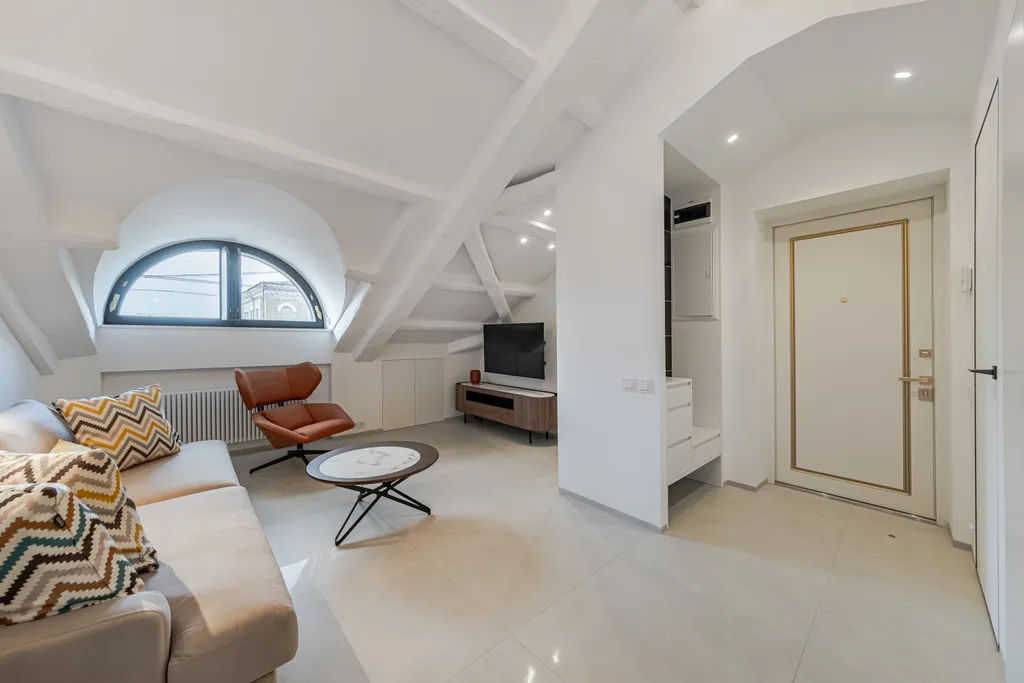 Эксклюзивная квартира-мансарда на Пресне