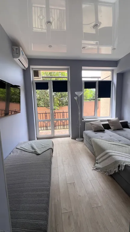 Квартира Уютная 1-комнатная квартира на первом этаже с видом на сад — Сириус