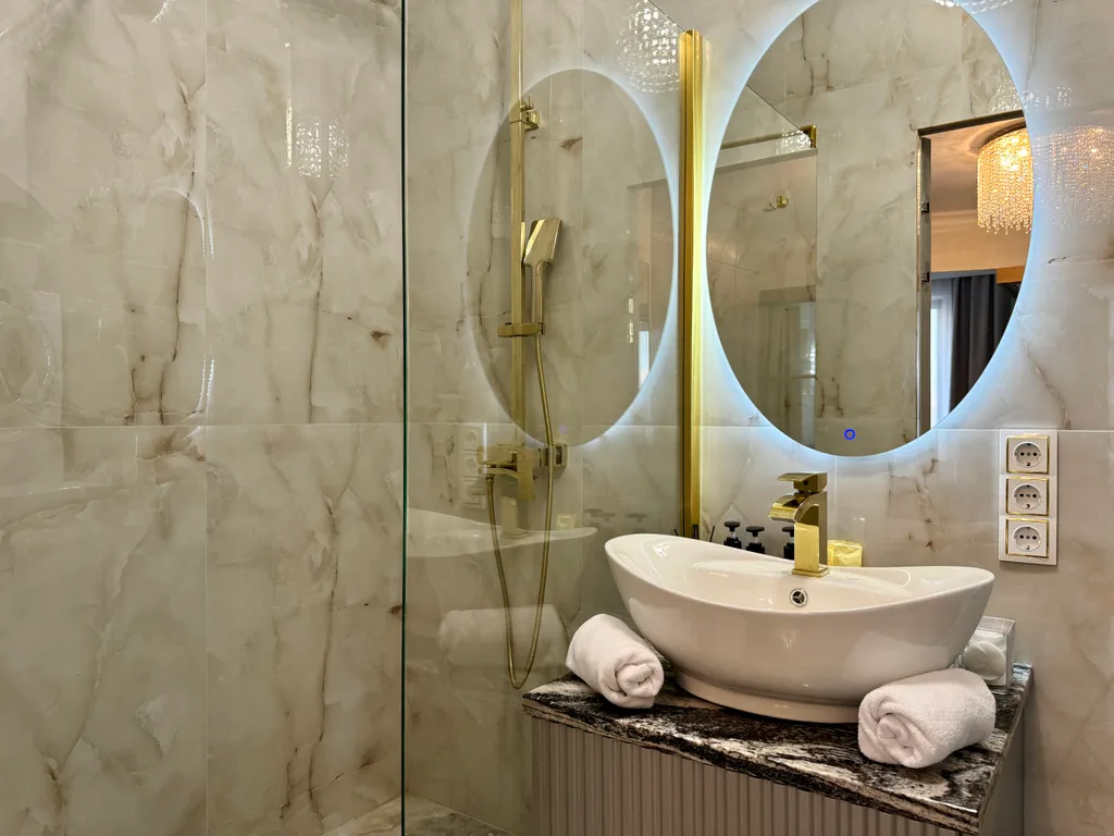 Comfort & Relax Home at Tsarskaya Ploshchad nice  view of the city