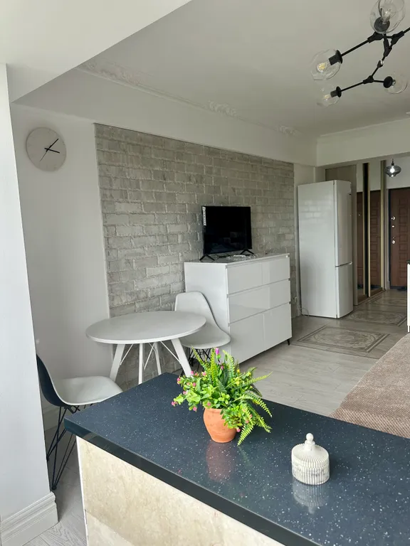 Квартира Апартаменты возле аэропорта — Алматы