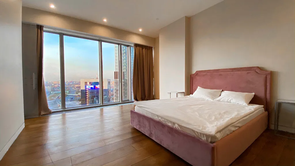 Апартамент в Москва Сити с панорамной ванной