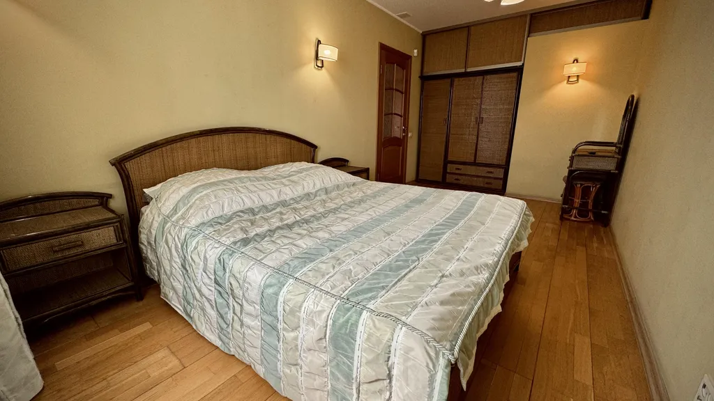 3-комнатная квартира в центре города — аренда посуточно в Челябинск