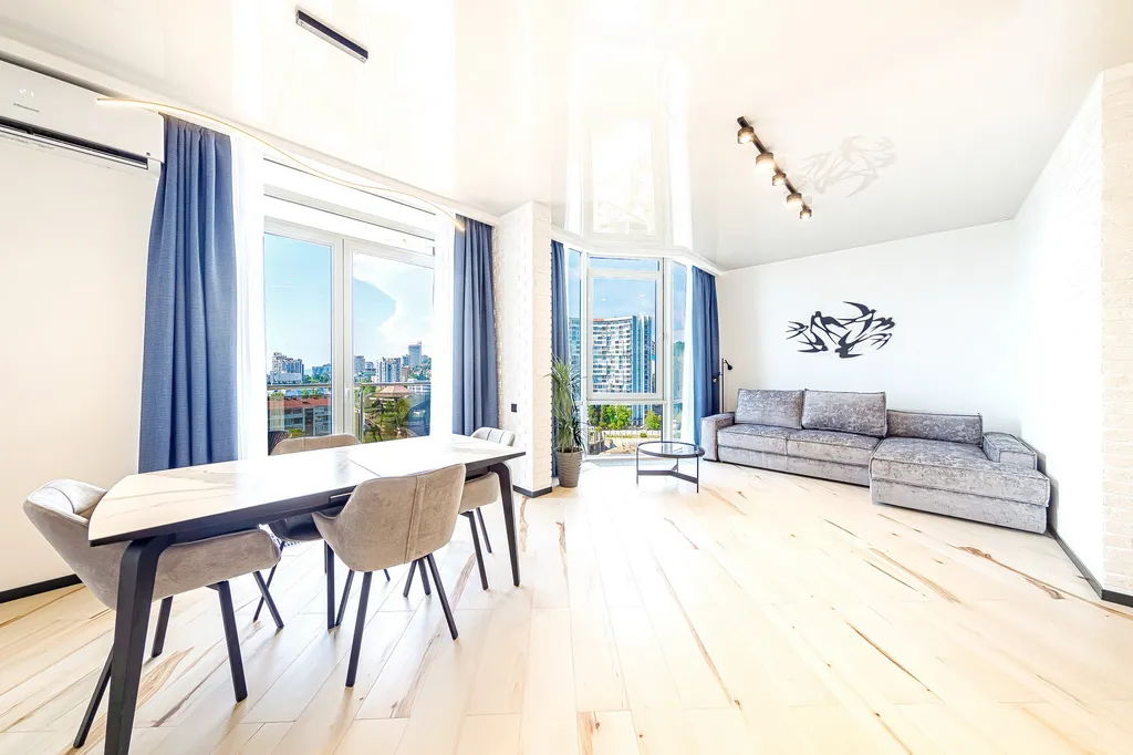 Квартира Апартаменты в центре с видом на море — аренда посуточно в Сочи