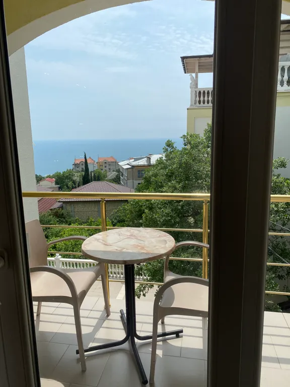 Студия с видом на море