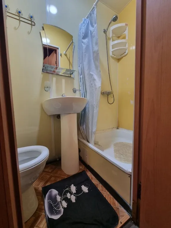 Уютная комната около моря