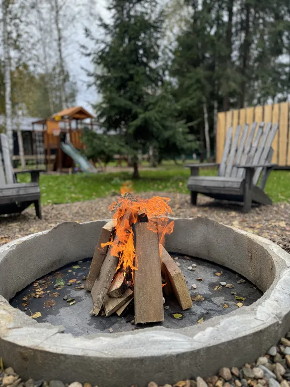 Коттедж Дом с летним бассейном (4 спальни) — Дубна