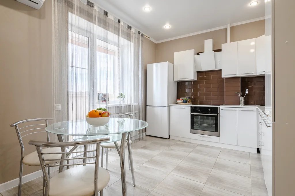 Светлая квартира рядом со стадионом