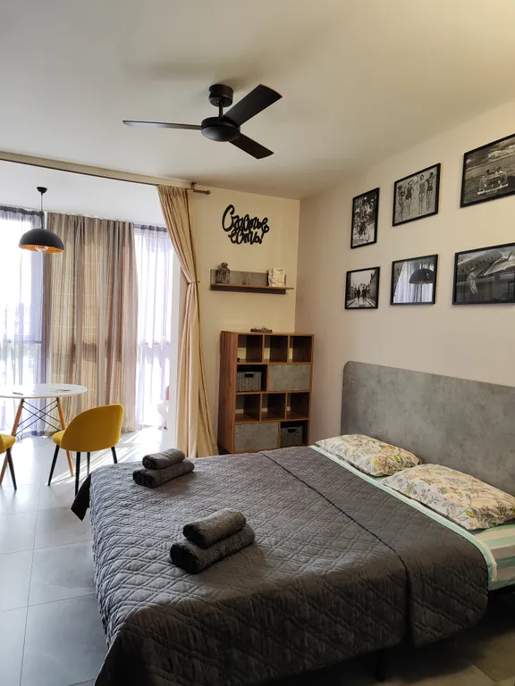 Уютная квартира-студия в стиле лофт в тихом районе — аренда посуточно в Светлогорск