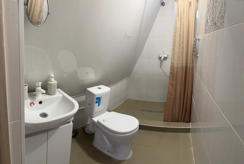 Уютные Гостевые дома на берегу Черного моря Песчаный Рай