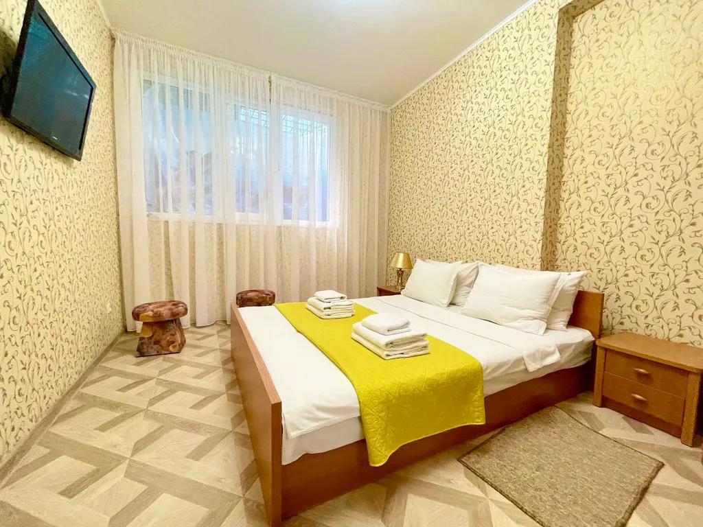 2-х комнатные апартаменты с балконом и видом на море