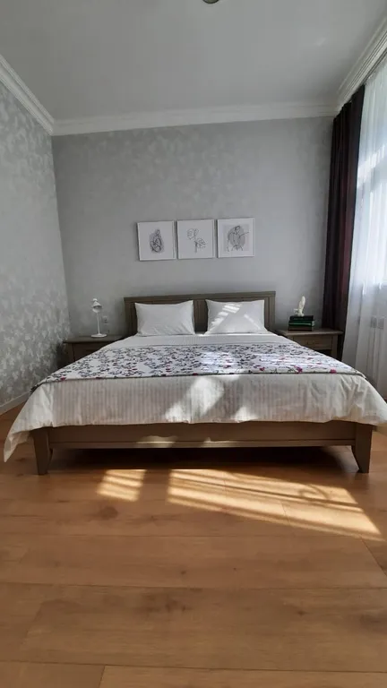 Квартира с отдельным входом на набережной