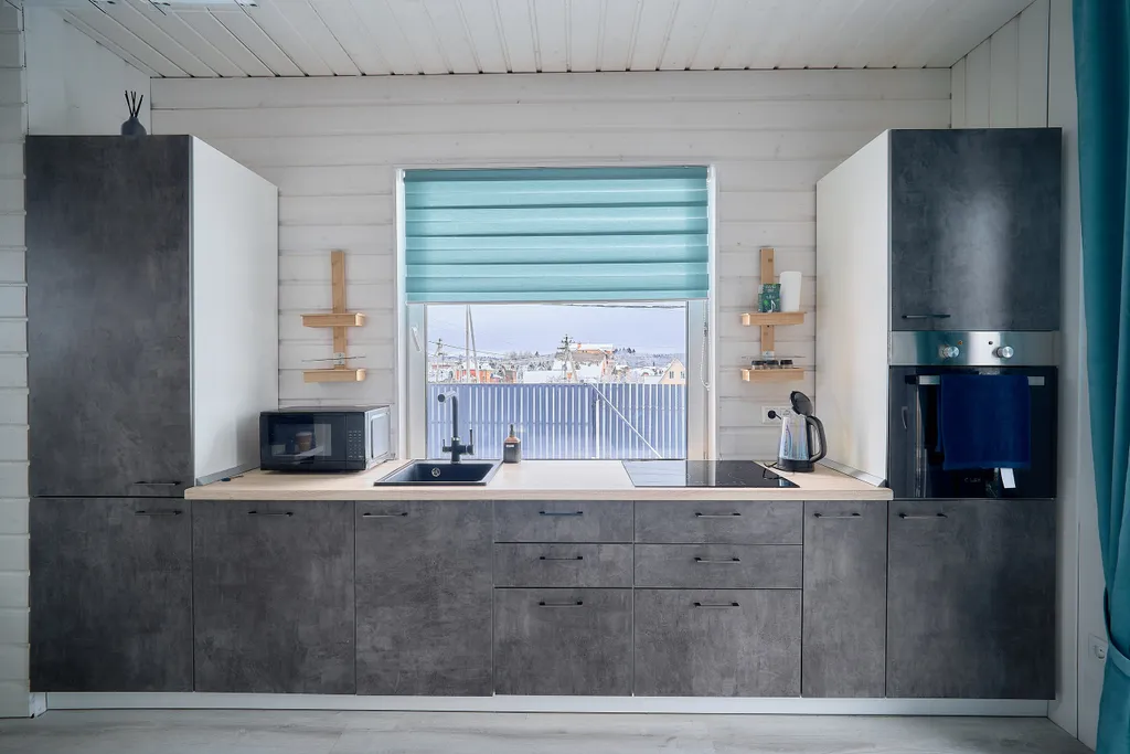 Дом у озера #2