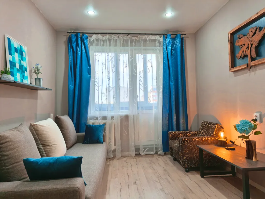 Просторная четырёхкомнатная квартира со свежим ремонтом — аренда посуточно в Кобрин