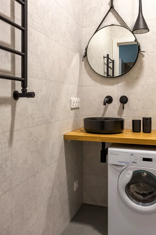 Дизайнерская студия у острова Канта на набережной