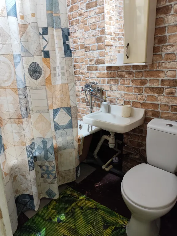 Бюджетная 2-х комнатная квартира в Приморском районе в 10 минутах от моря