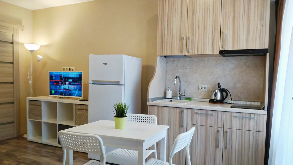 Квартира Апартаменты в Адлере напротив жд вокзала — Адлер