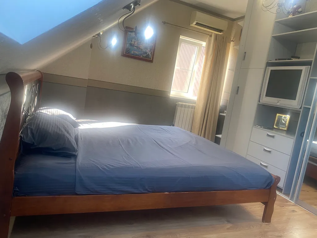 Коттедж Дом с бассейном с подогревом — Новороссийск