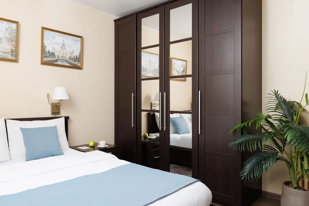 Апартаменты комфорт с отдельной спальней