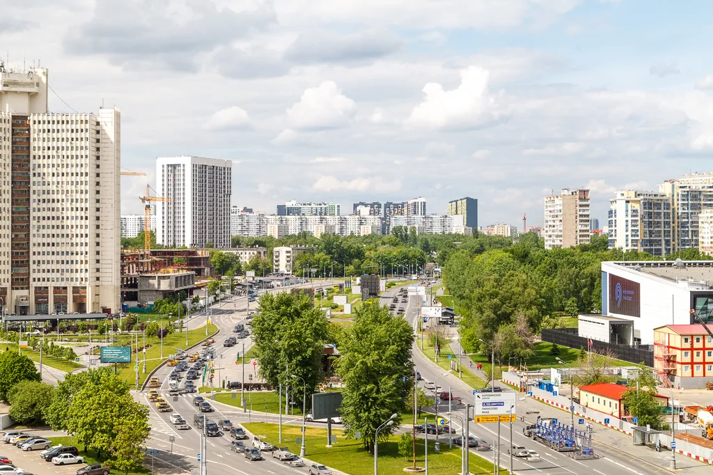 Студия с панорамным видом у метро Селигерская