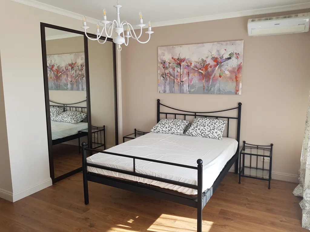 Вилла на 3 линии от моря