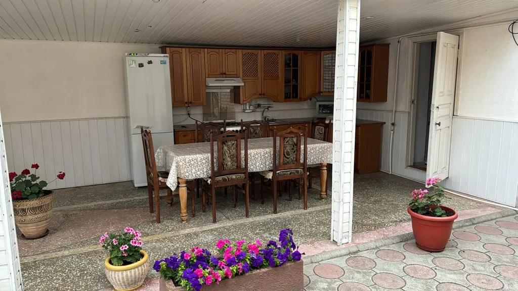 Уютная комната со всеми условиями для комфортного проживания