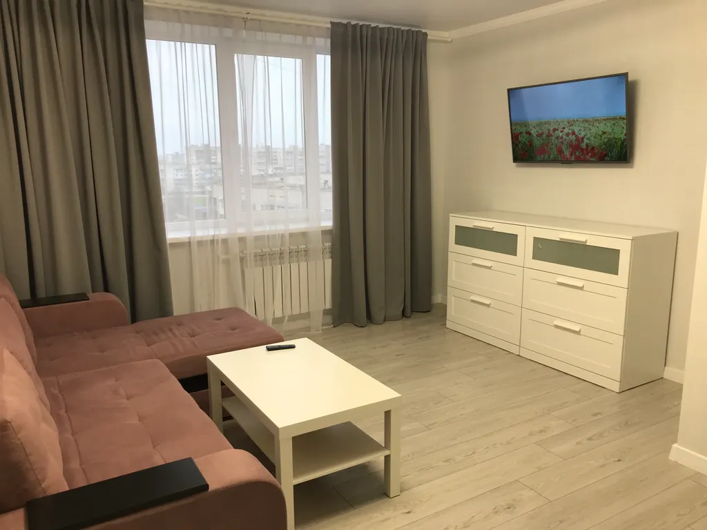 Квартира Уютная новая двухкомнатная квартира в центре города — Евпатория