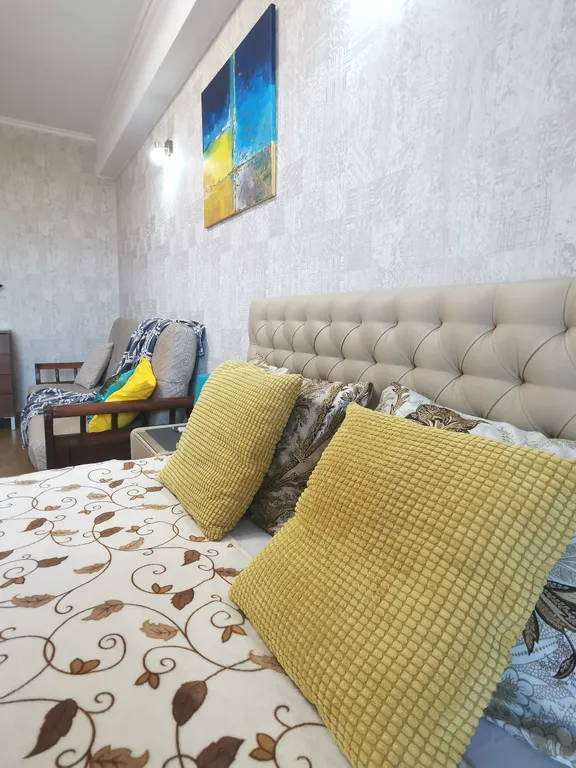 Солнечная квартира с видом на город