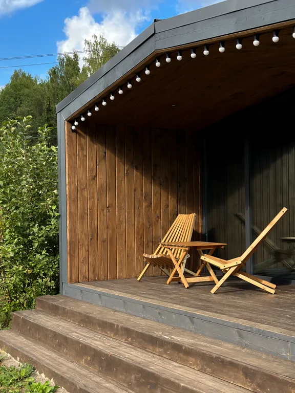 Дом в лесу в стиле барн