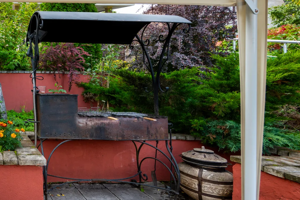 Коттедж на первой береговой линии с шикарным панорамным видом на озеро