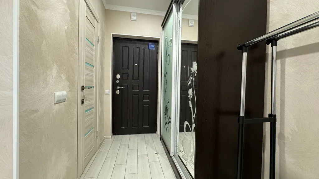 Студия с балконом у Казино и Ред Арены 04