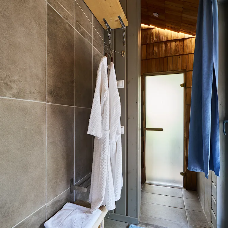 Домик в Соснах с сауной и банным чаном (Lato-80)