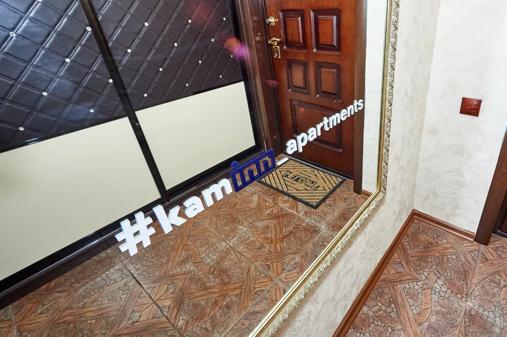 Большая теплая квартира с джакузи и видом на лес и детскую площадку