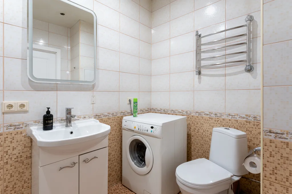 Евро девушка в Красном ките