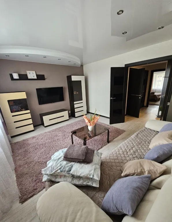 Уютная оборудованная квартира со всеми удобствами — аренда посуточно в Псков