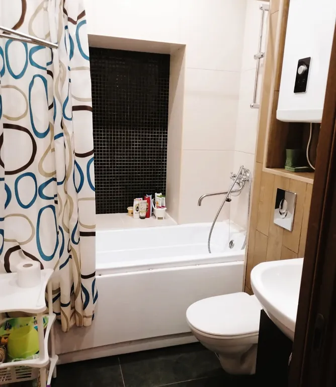 Большие апартаменты у озера Еловое