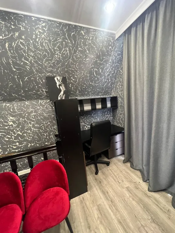 Гостевой дом с дизайнерским ремонтом с видом на горы