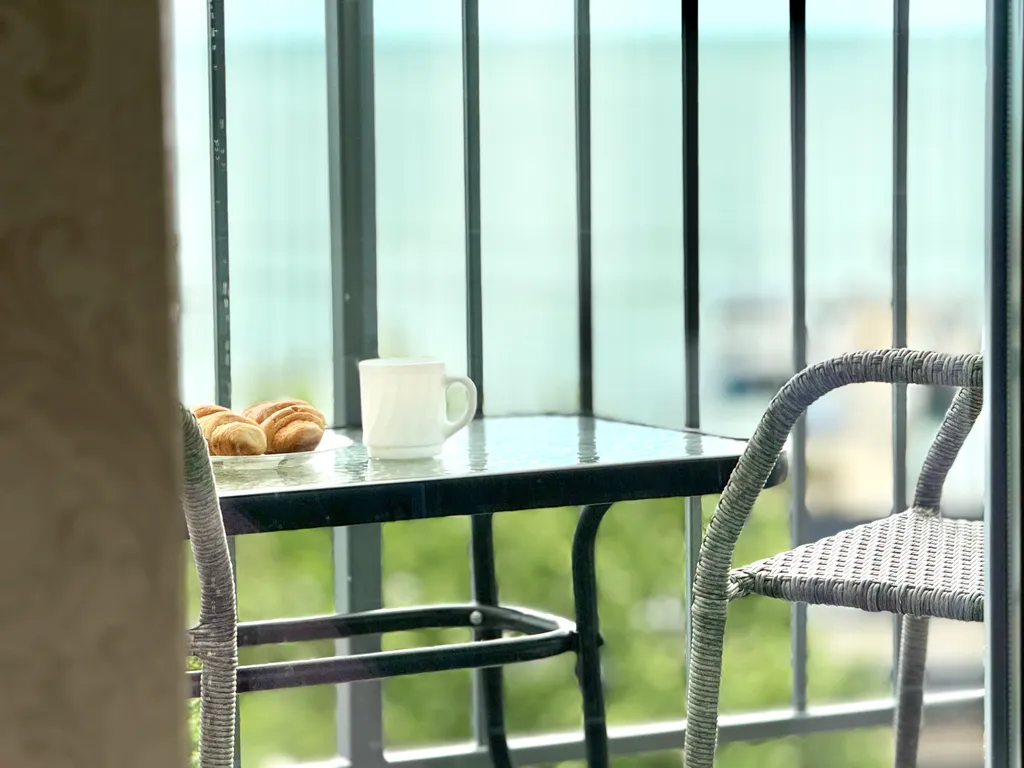 Двухкомнатная квартира с прямым видом на море