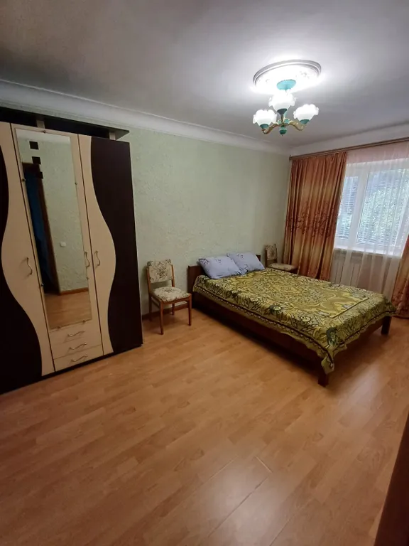 Уютная квартира в центре посёлка