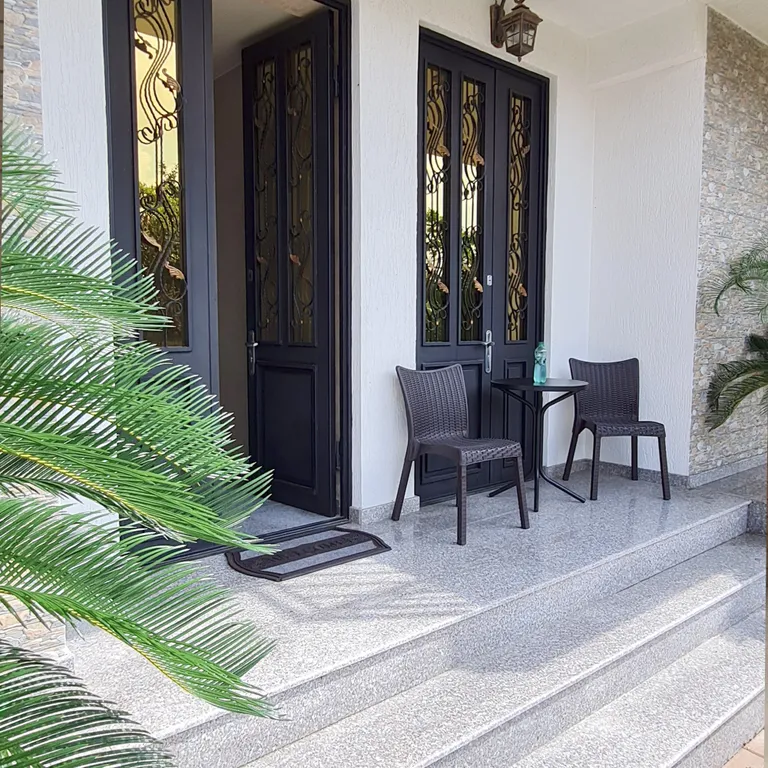 Уютная студия у подножья горы недалеко от пляжа Гонио и Батуми